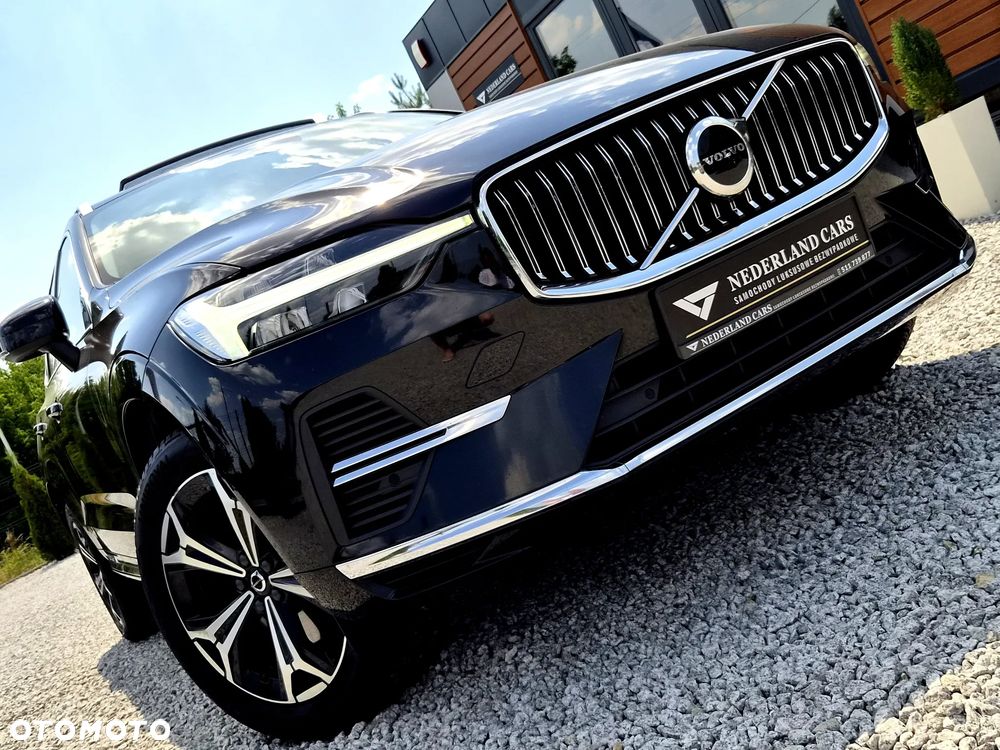 Volvo XC 60 T6 Plug-In Hybrid AWD Plus Bright - 4