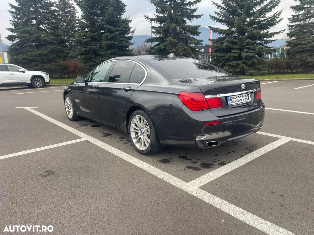 BMW Seria 7 740d xDrive Aut. - 7