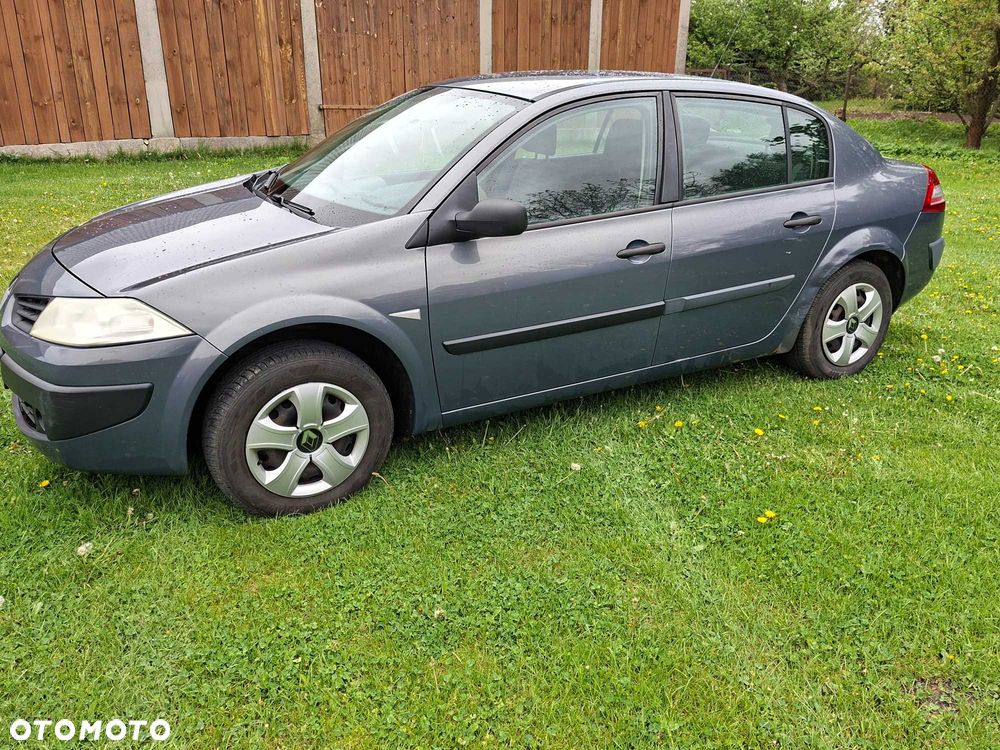 Renault Megane - 1