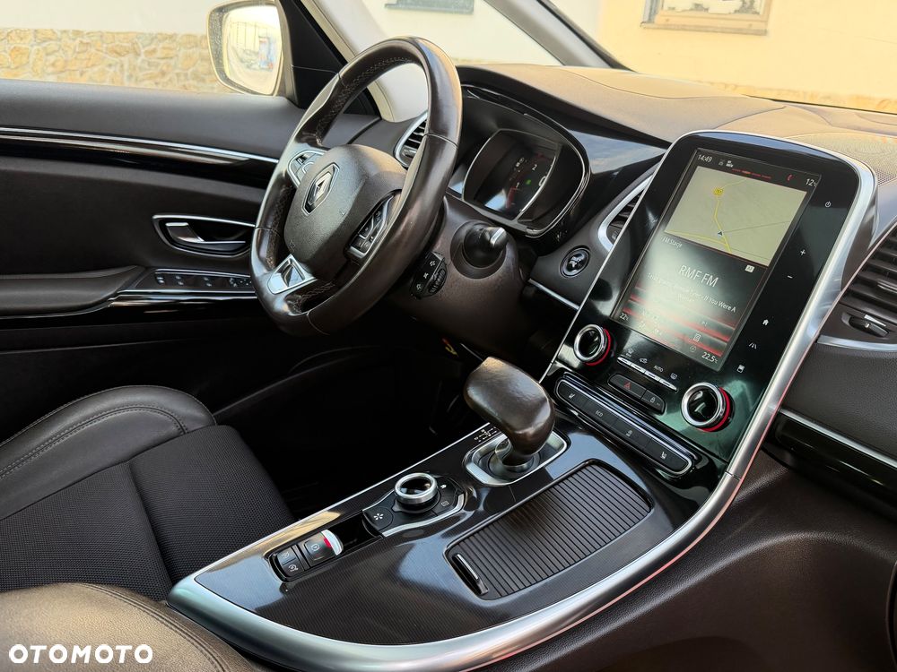 Renault Espace - 25