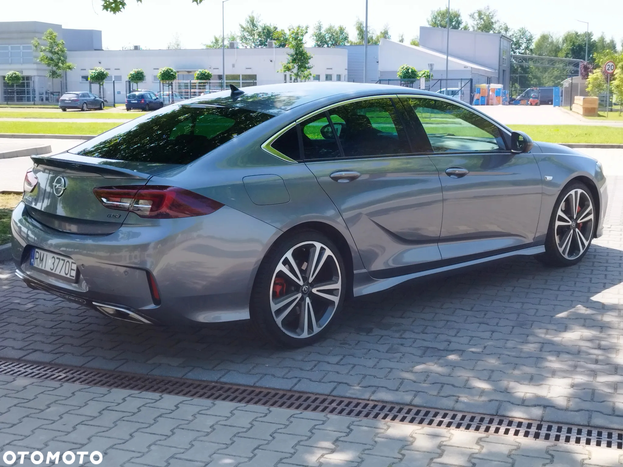 Opel Insignia 2.0 CDTI 4x4 GSi S&S - 10