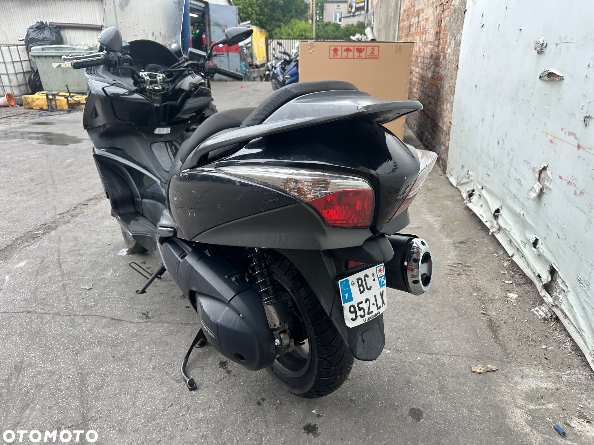 Honda SW-T400 - 8