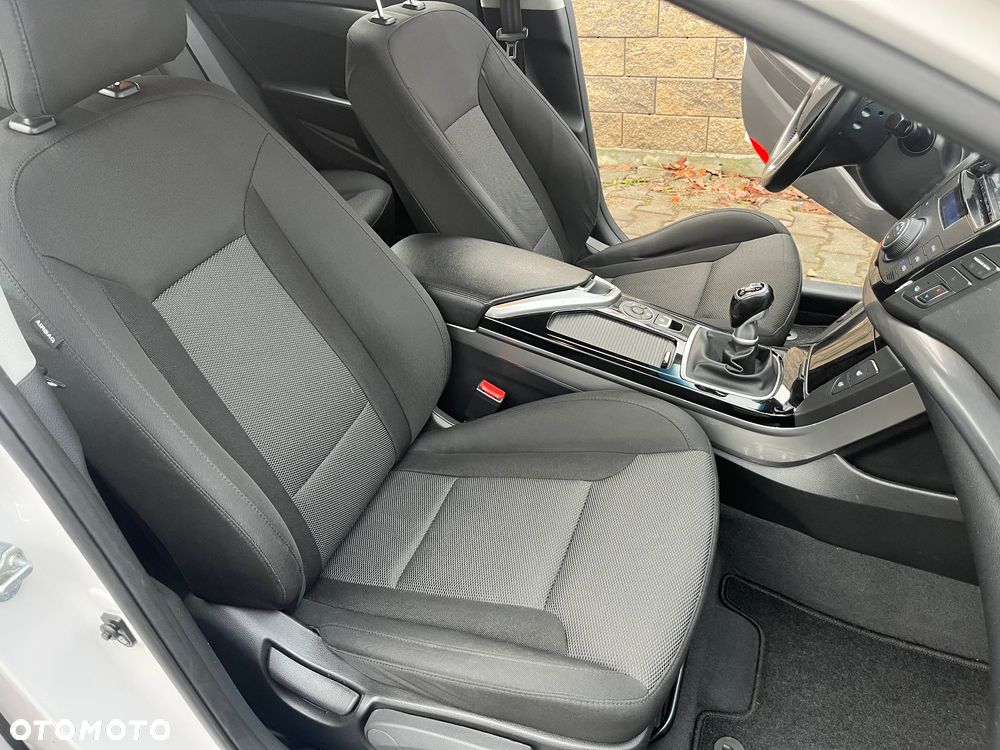 Hyundai i40 i40cw 1.7 CRDi Fifa World Cup Edition - 12