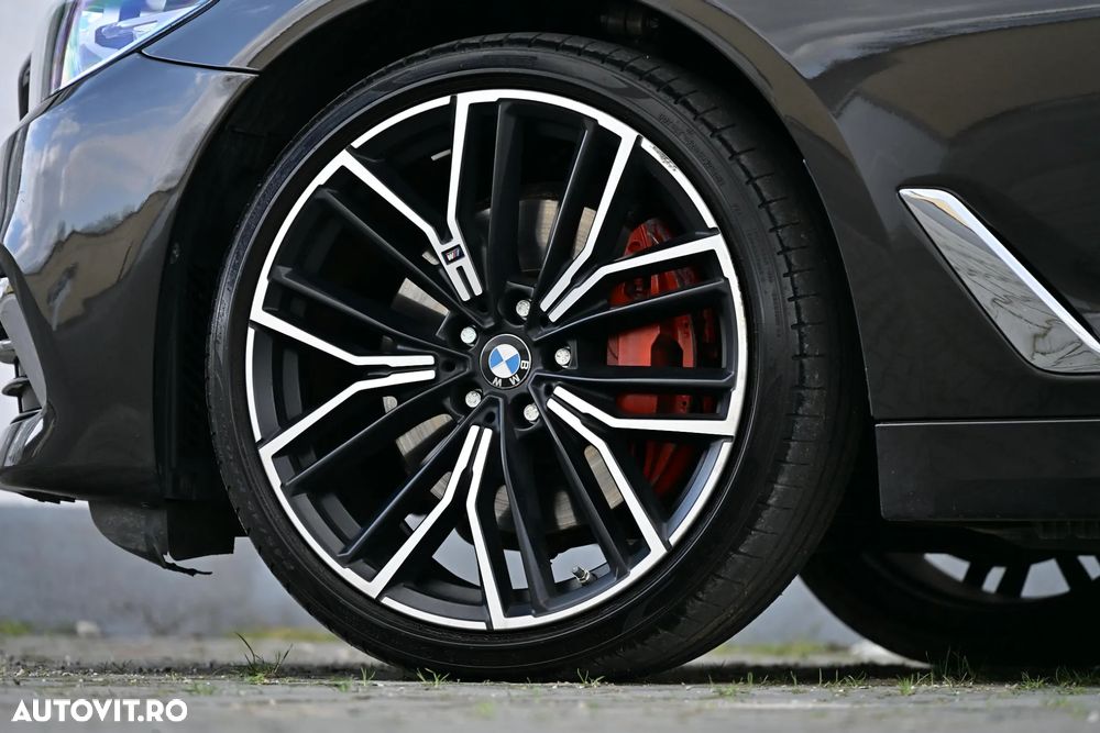 BMW Seria 5 540i AT - 10
