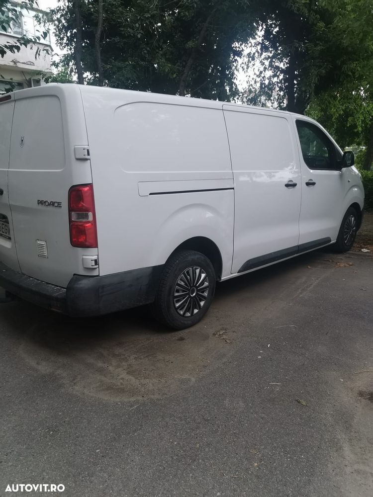 Toyota Proace - 1