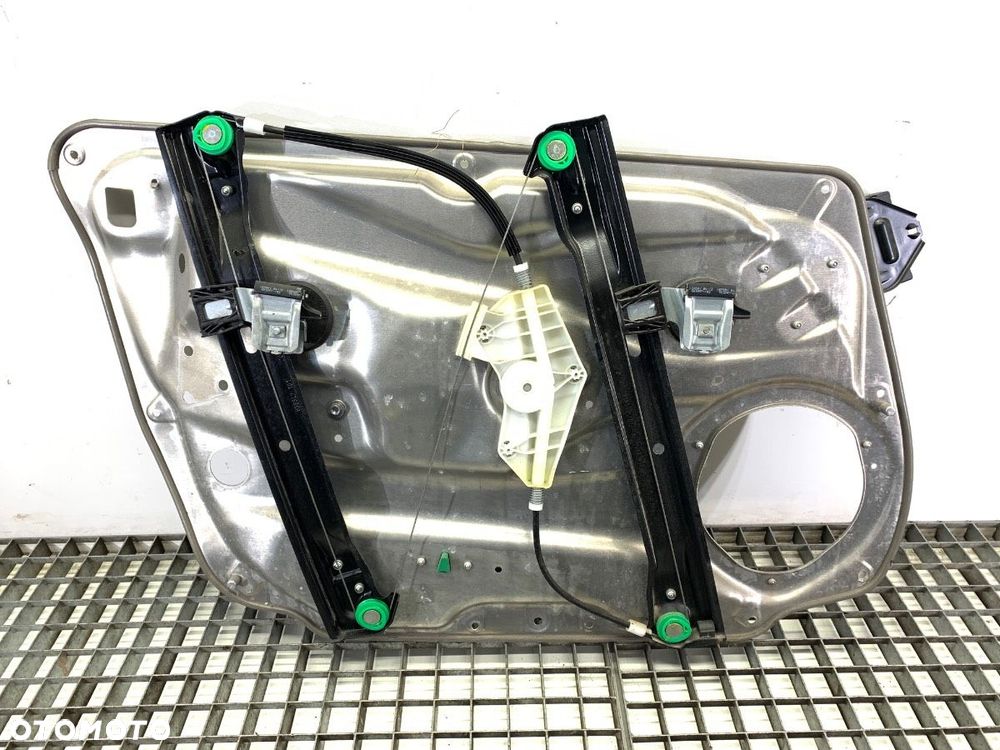 PODNOŚNIK SZYBY PRAWY PRZÓD  MERCEDES-BENZ KLASA E T-Model (S212) 2009 - 2016 E 200 CDI / BlueTEC - 1