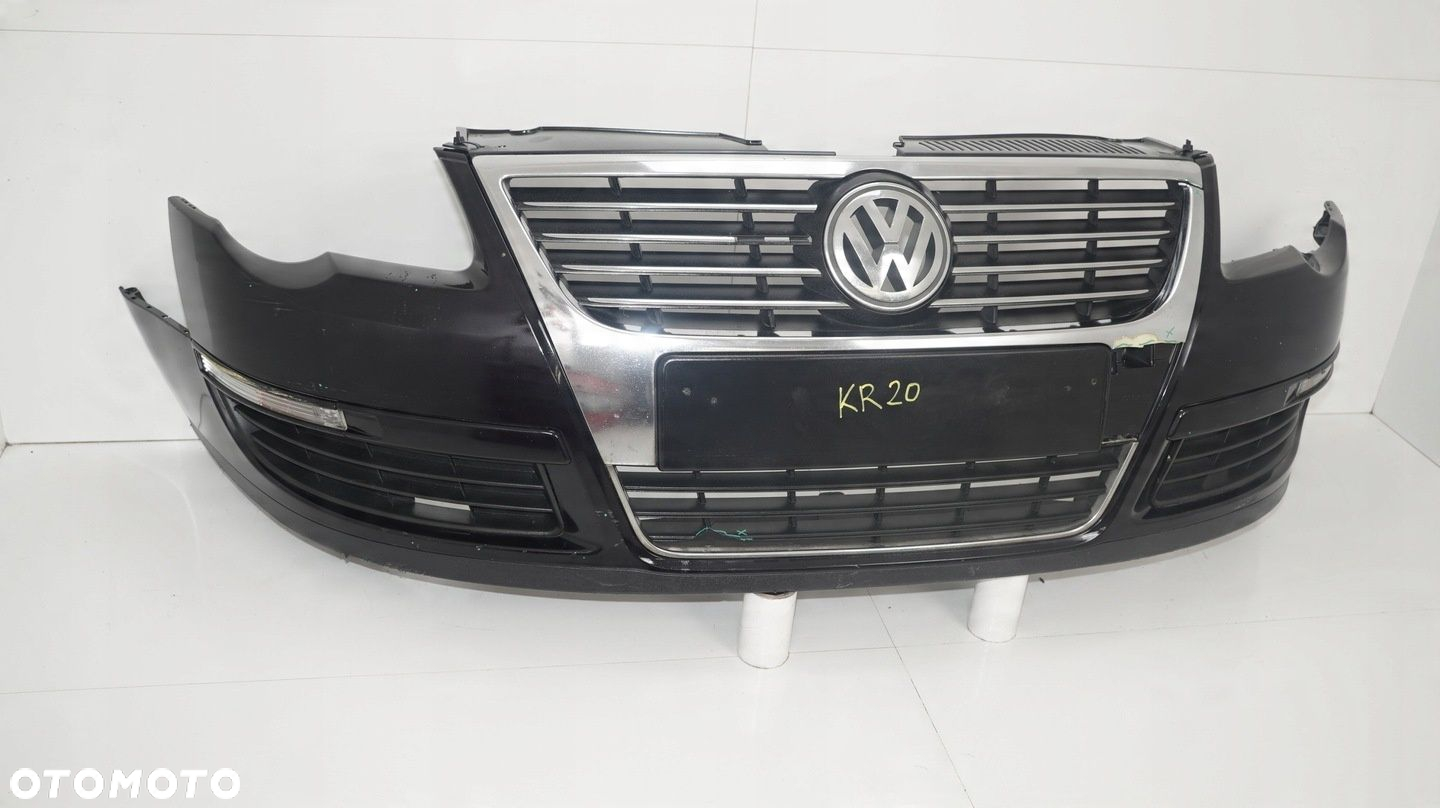 ZDERZAK PRZÓD PRZEDNI VW PASSAT B6 05-10R LC9X - 2