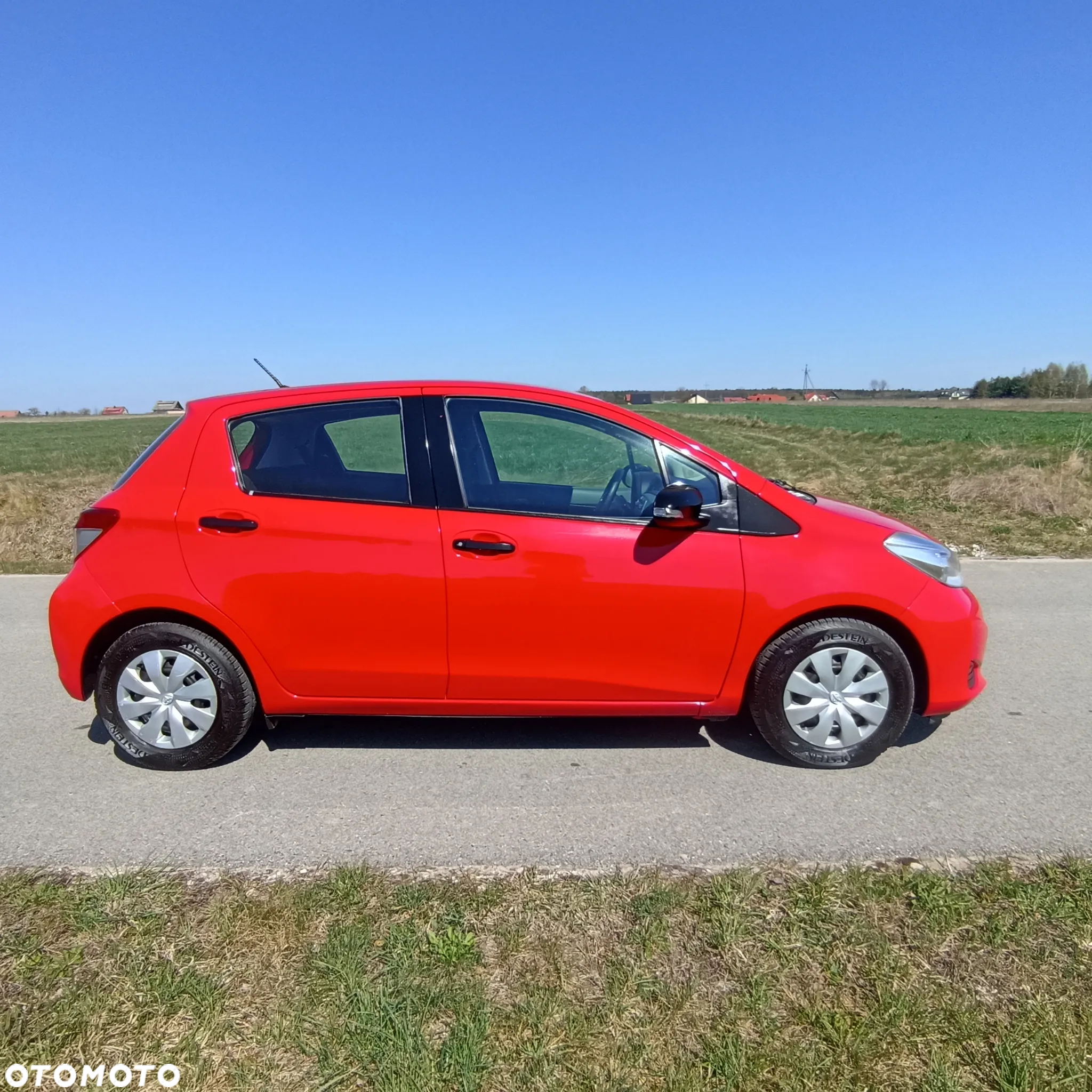 Toyota Yaris 1.0 Premium - 22