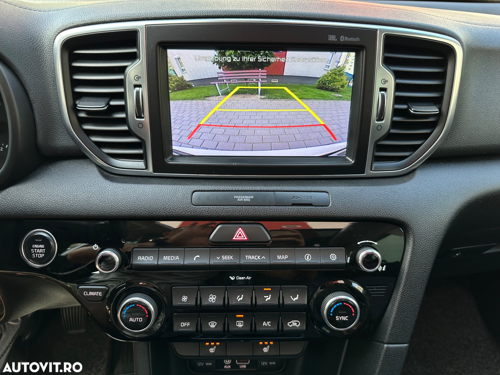 Kia Sportage 2,0 CRDI AWD Vision - 26