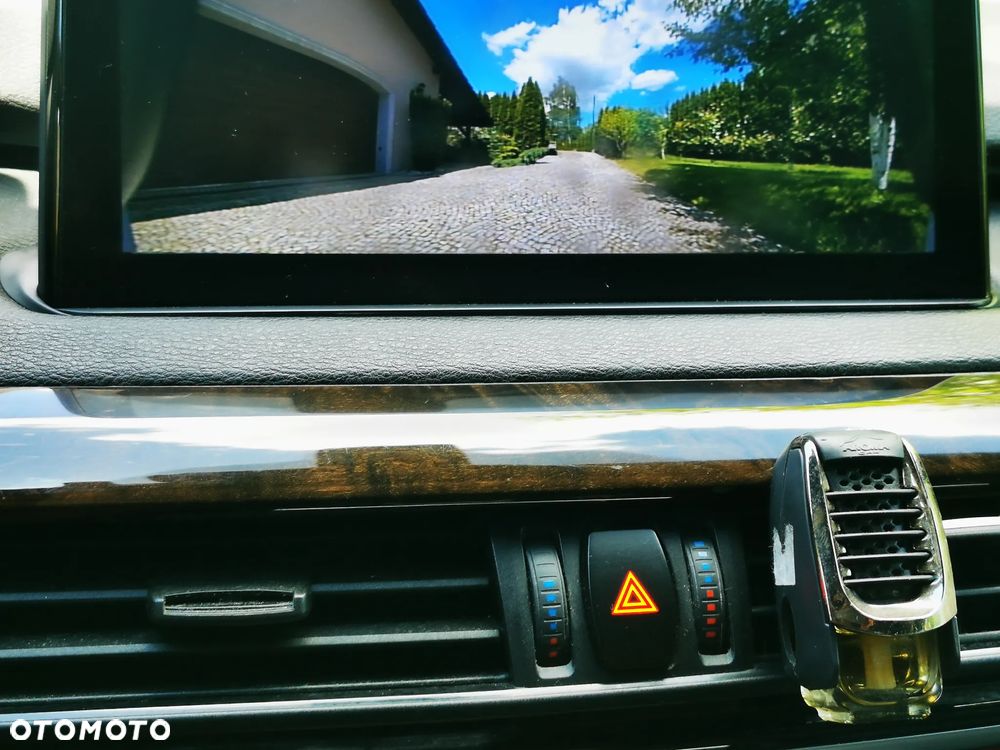 BMW X5 3.5i xDrive - 12