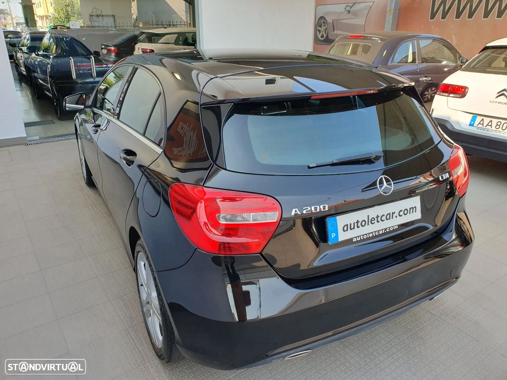 Mercedes-Benz A 200 d 7G-DCT Urban - 6