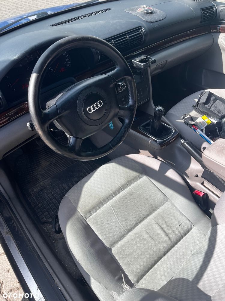 Audi A4 - 3