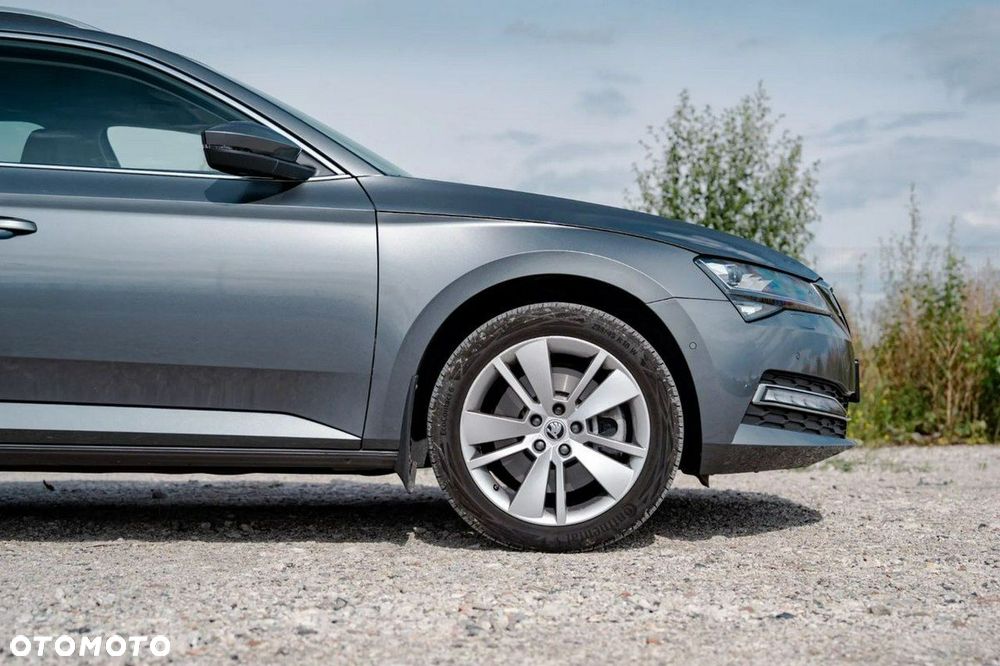 Skoda Superb 2.0 TSI 4x4 Style DSG - 9