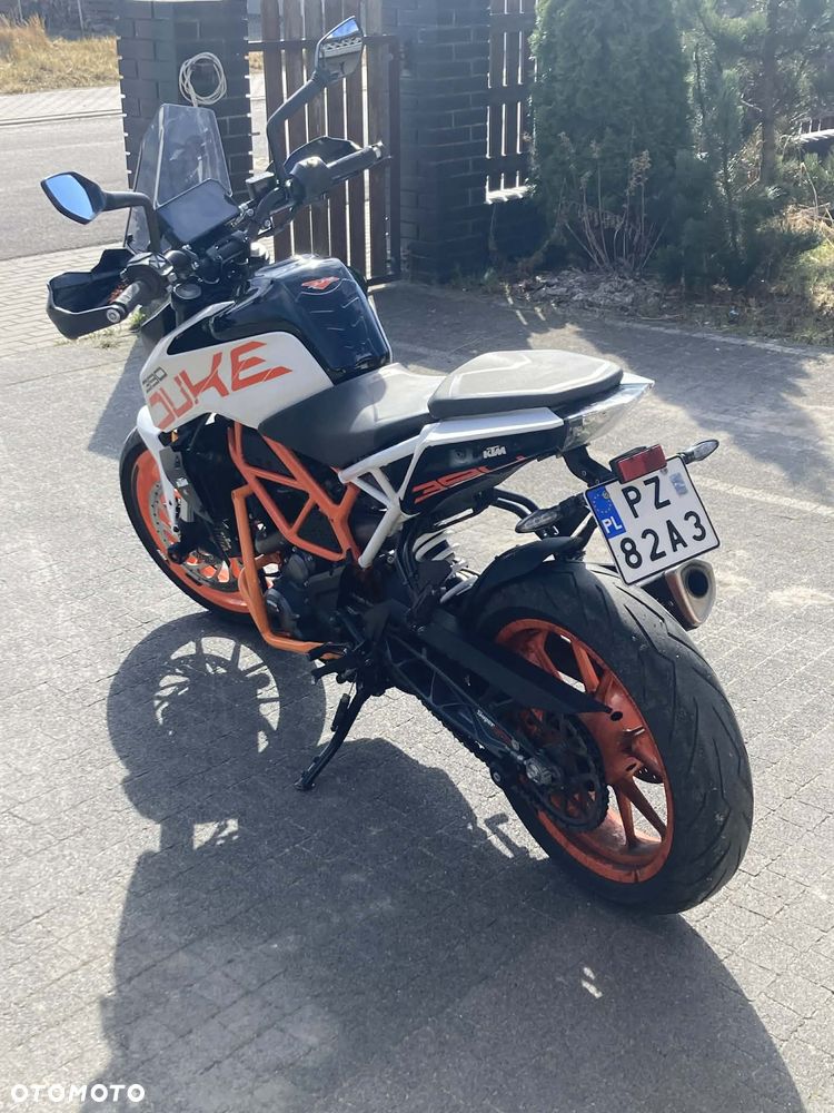 KTM Duke - 4