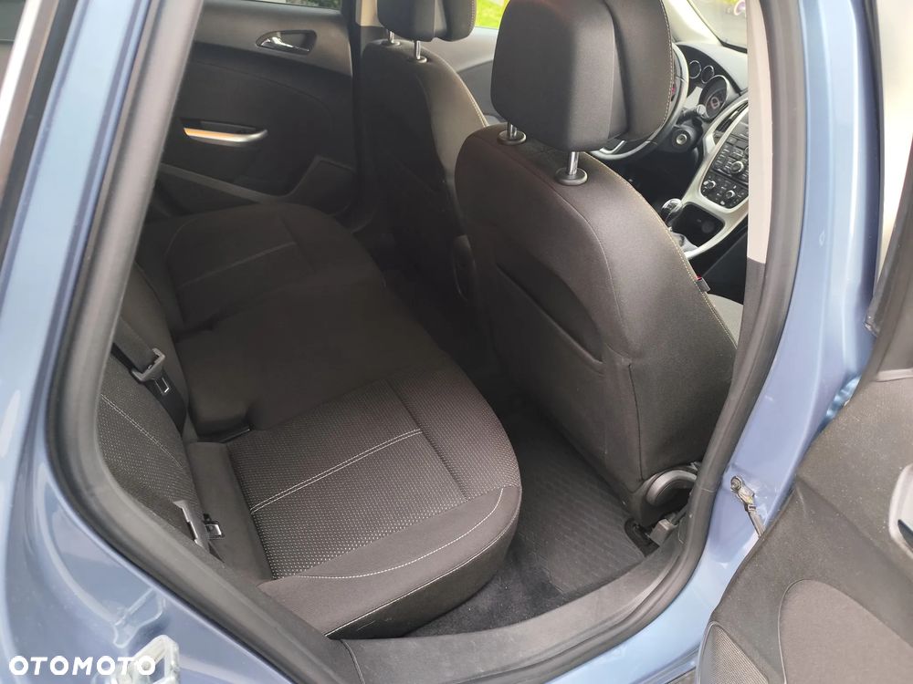 Opel Astra 1.4 T Cosmo - 9