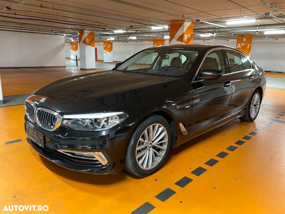 BMW Seria 5 530d xDrive AT - 1