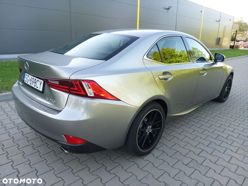 Lexus IS 250 Classic - 5