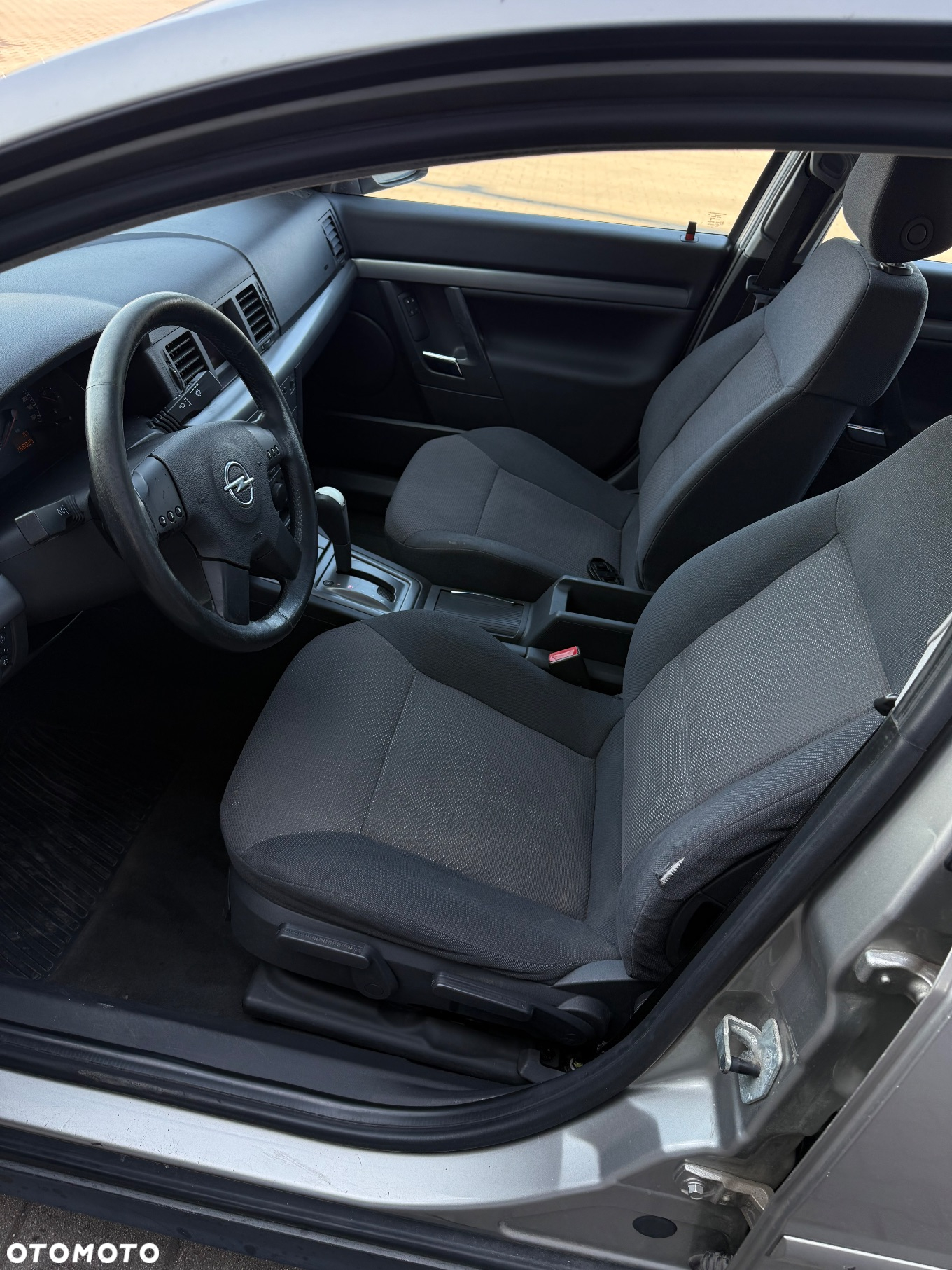 Opel Vectra 2.2 Automatik Business Plus - 14