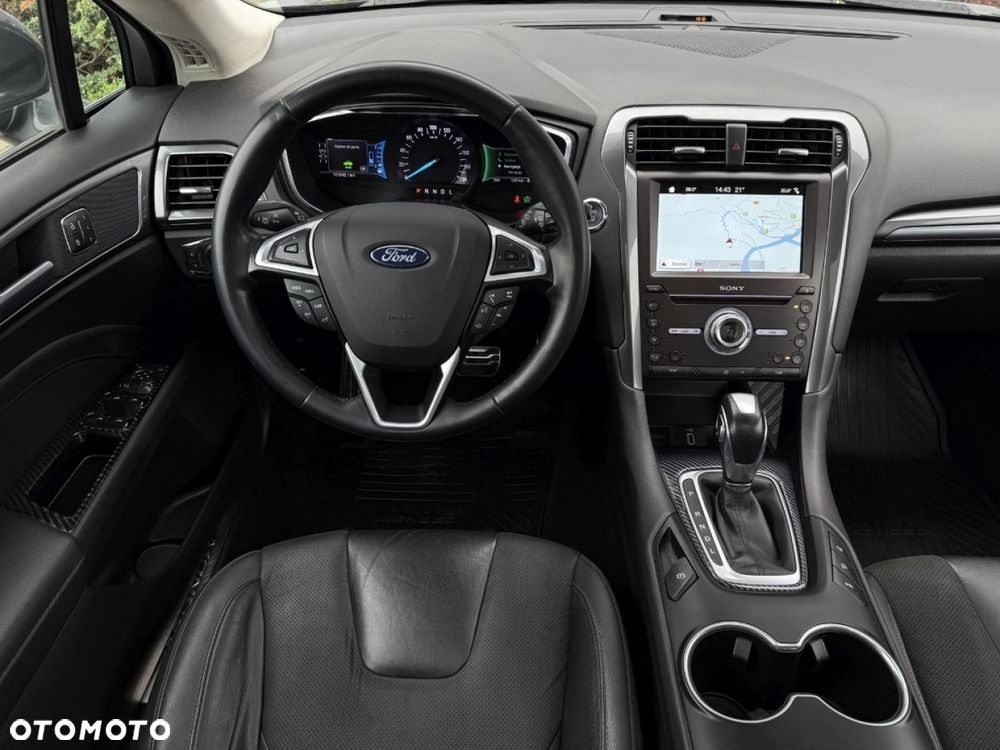 Ford Mondeo - 19