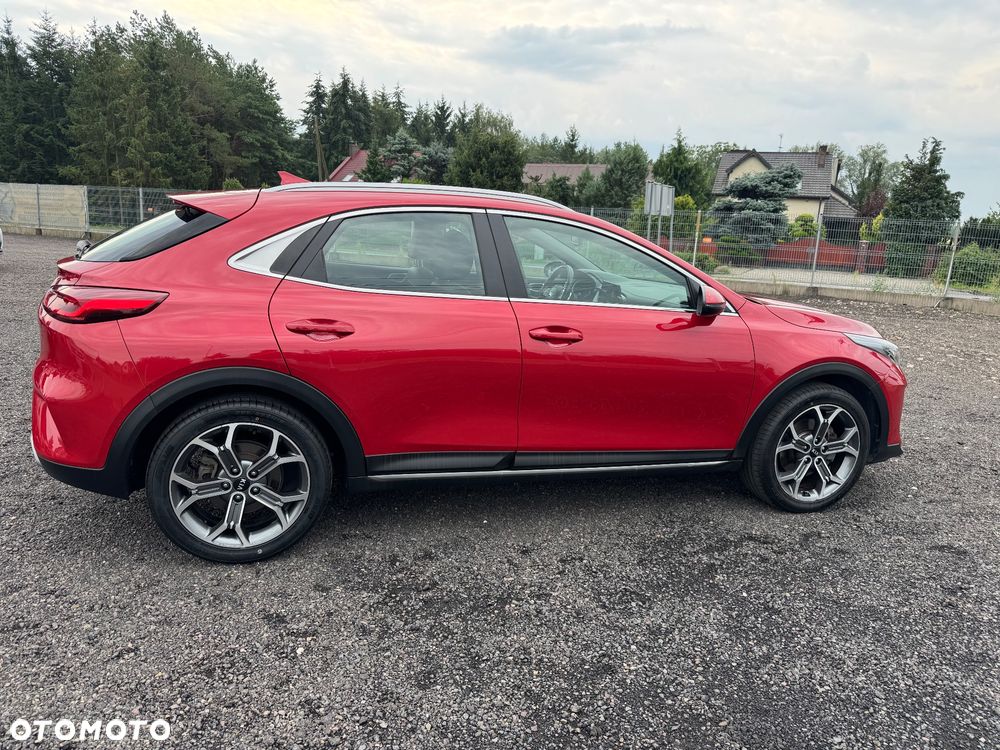 Kia XCeed - 14