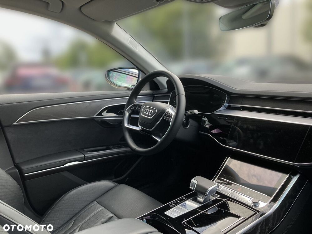 Audi A8 - 10