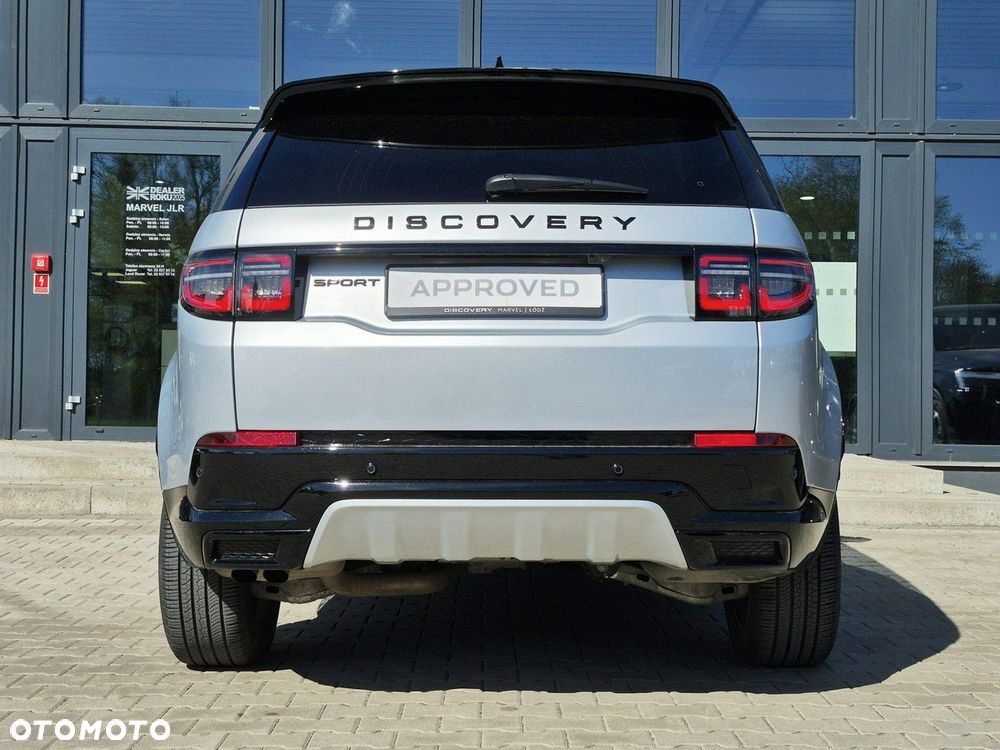 Land Rover Discovery Sport - 10
