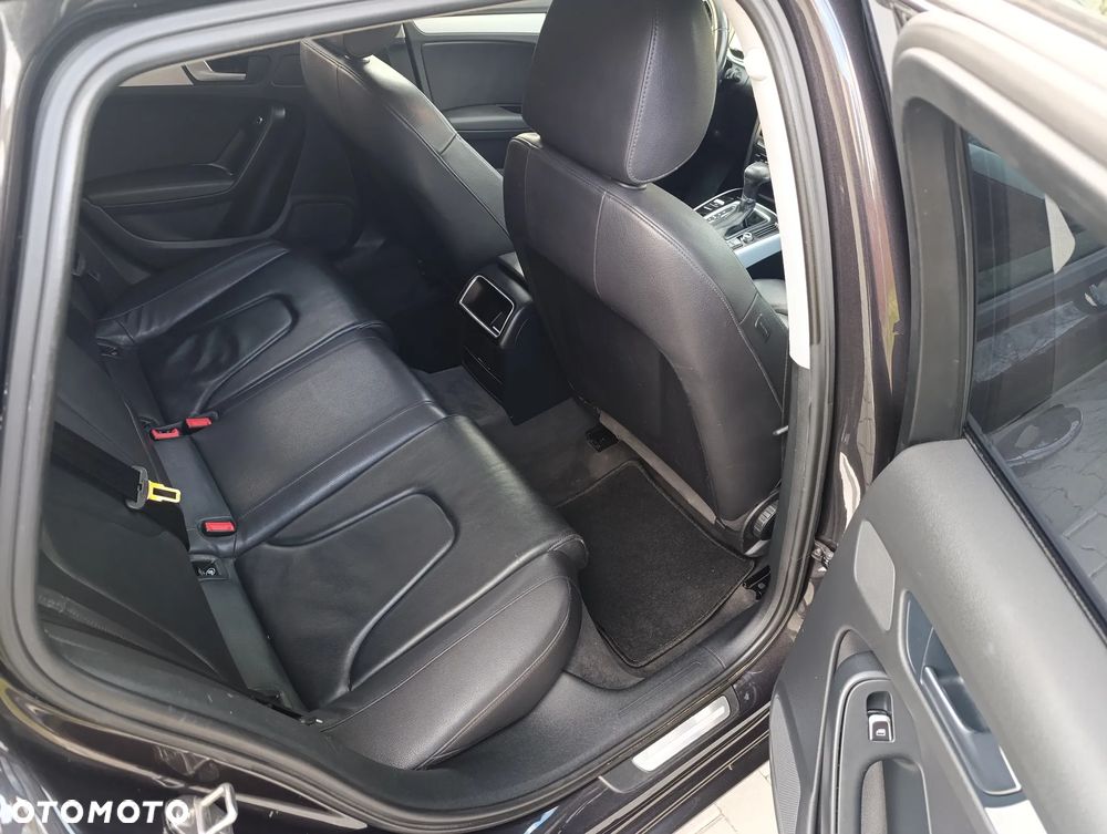 Audi A4 Avant 2.0 TDI DPF clean diesel multitronic Ambiente - 11