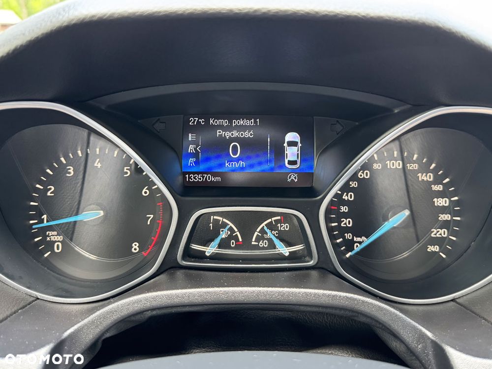 Ford Focus 1.0 EcoBoost Start-Stopp-System ST-LINE - 22