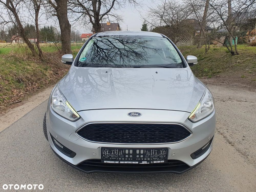 Ford Focus 1.5 TDCi DPF Start-Stopp-System Business - 12