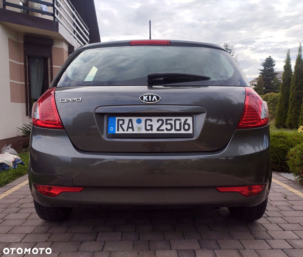 Kia Ceed 1.4 CVVT Spirit - 5