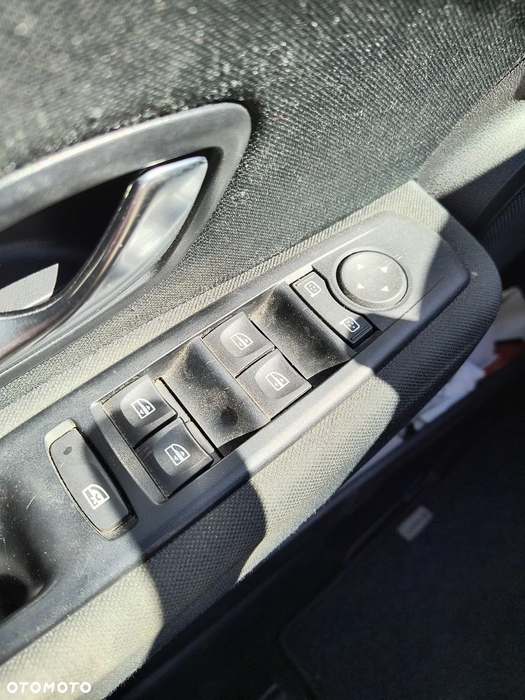 Renault Megane - 10