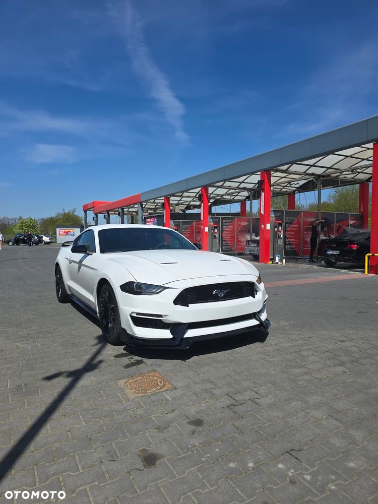 Ford Mustang - 15