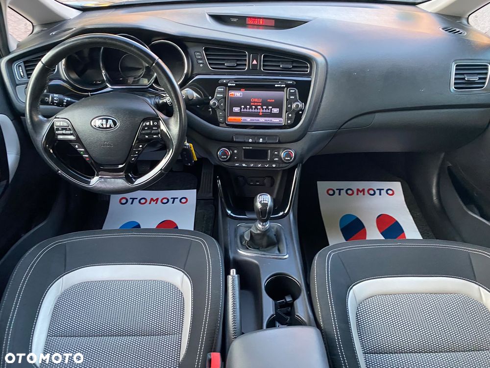Kia Ceed 1.6 GDI Edition 7 - 10