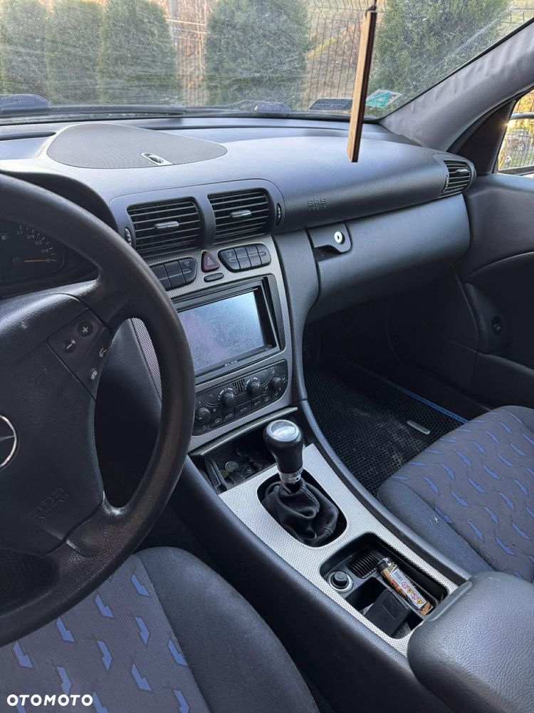 Mercedes-Benz Klasa C 200 Kompressor - 6