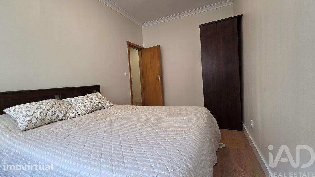 Apartamento T2 em Mina de Água de 54 m2 - Grande imagem: 5/15