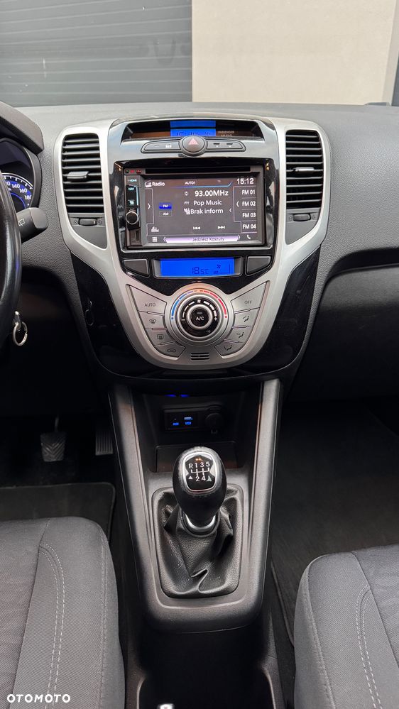 Hyundai ix20 1.4 BlueDrive Classic + - 17