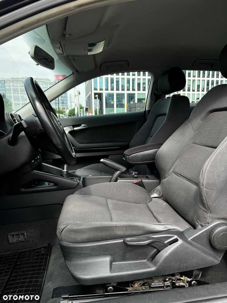 Audi A3 1.6 Ambition - 9