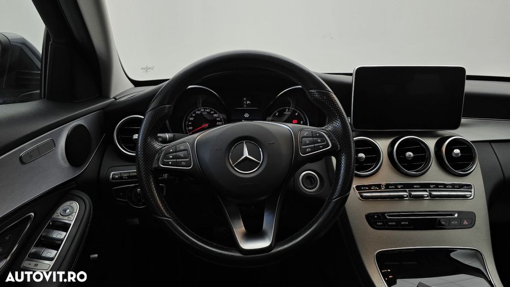 Mercedes-Benz C - 15