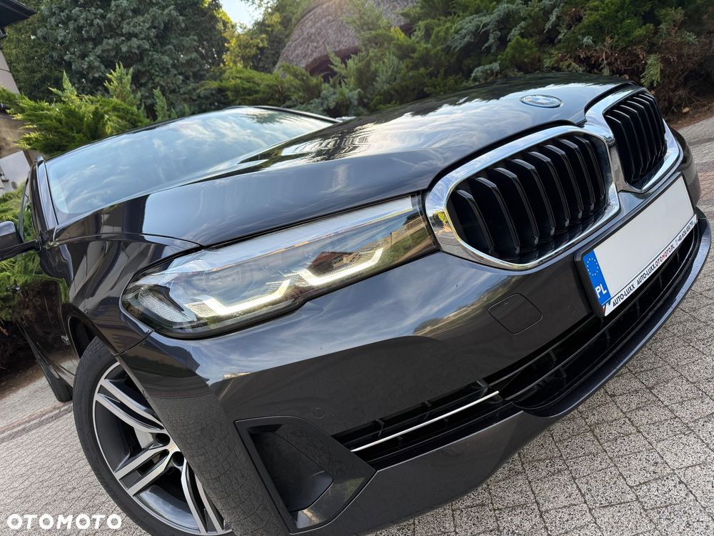 BMW Seria 5 530e xDrive Luxury Line sport - 16