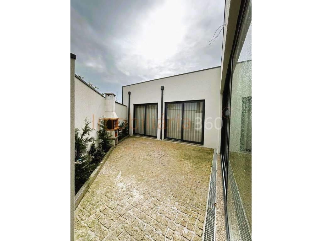 Moradia térrea T3 Lavra - Grande imagem: 3/20