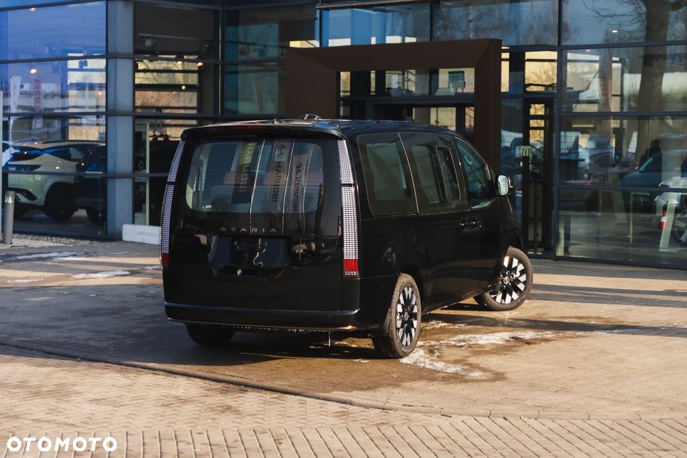 Hyundai Staria 1.6 T-GDI HEV Luxury - 5