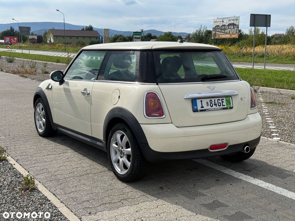 MINI ONE Standard - 3