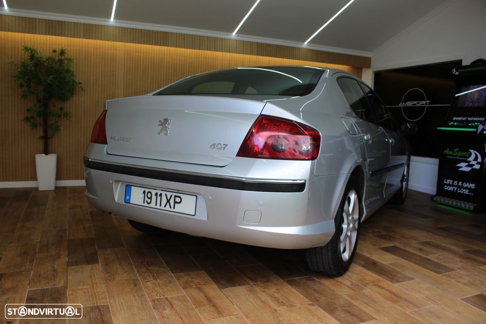 Peugeot 407 2.0 HDi Executive - 19