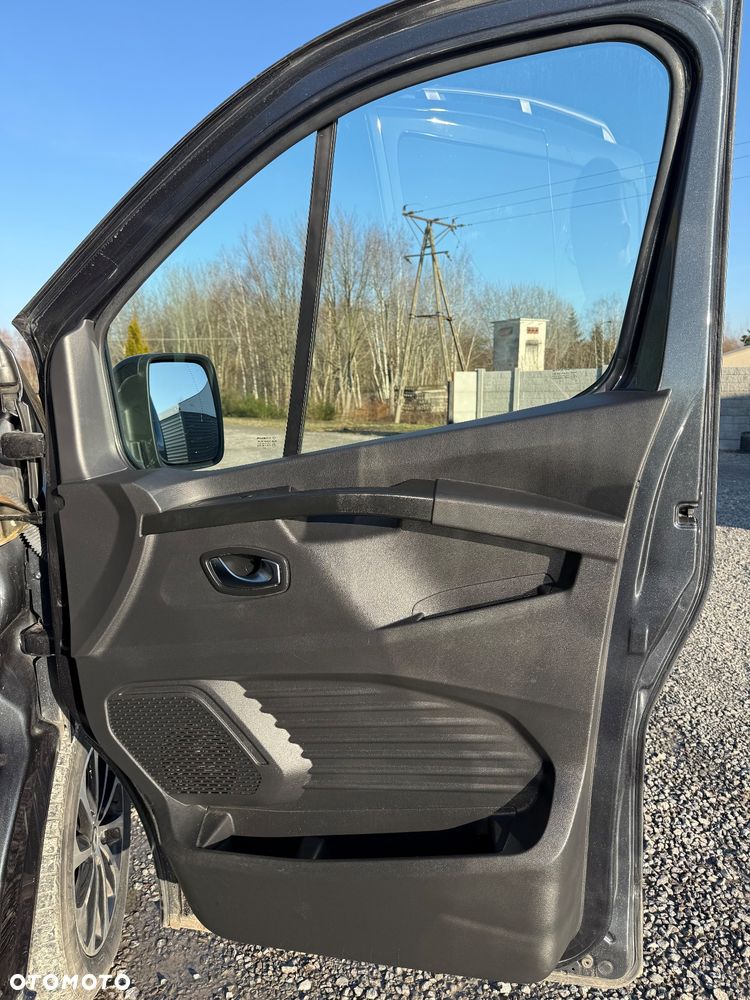 Renault Trafic 2.0 L2H1 HD Extra EDC (bryg.) - 14