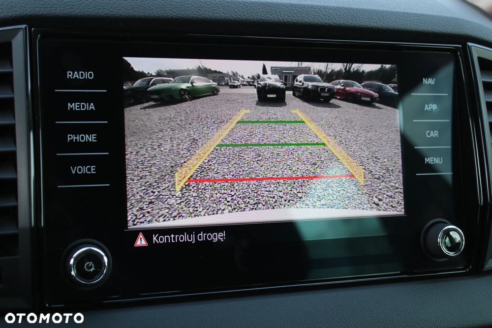 Skoda Karoq 2.0 TDI SCR 4x4 Selection DSG - 27