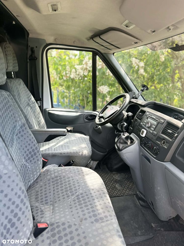 Ford Transit 280M - 4