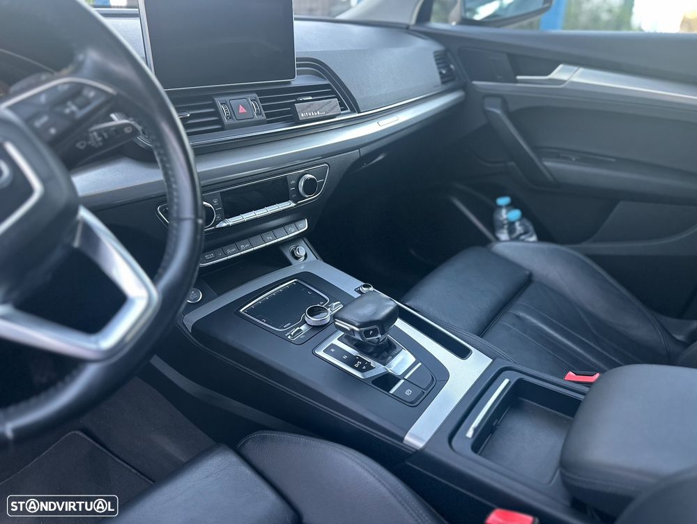 Audi Q5 2.0 TDi quattro Business Line S-line S-tronic - 8