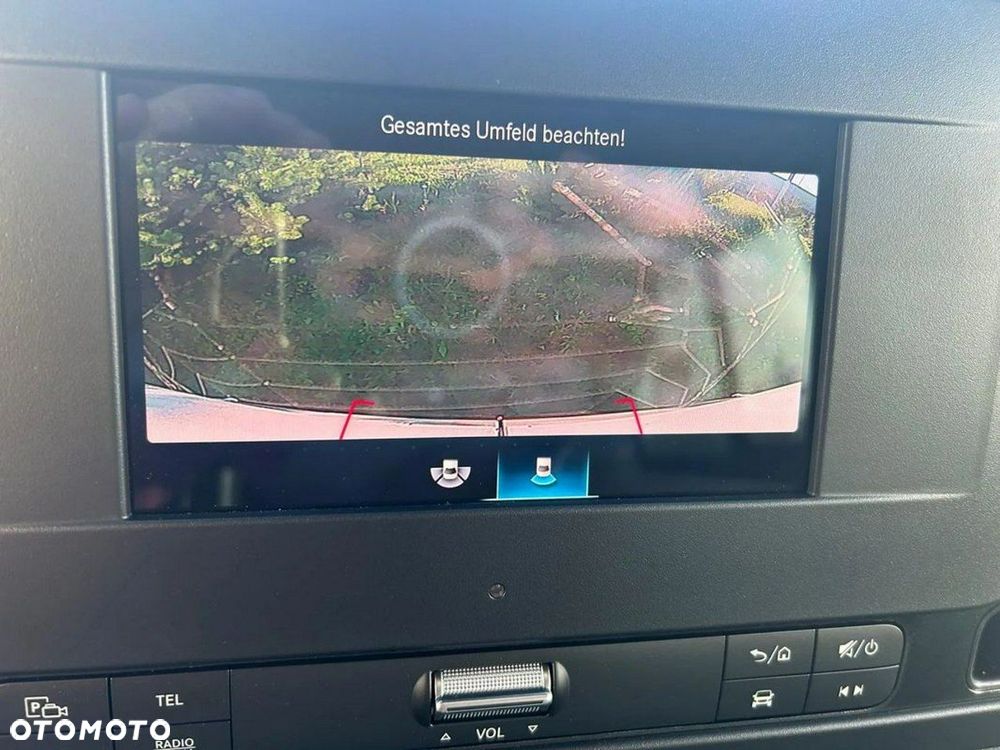 Mercedes-Benz Sprinter - 11