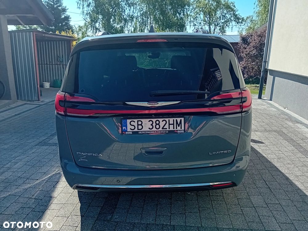 Chrysler Pacifica - 7