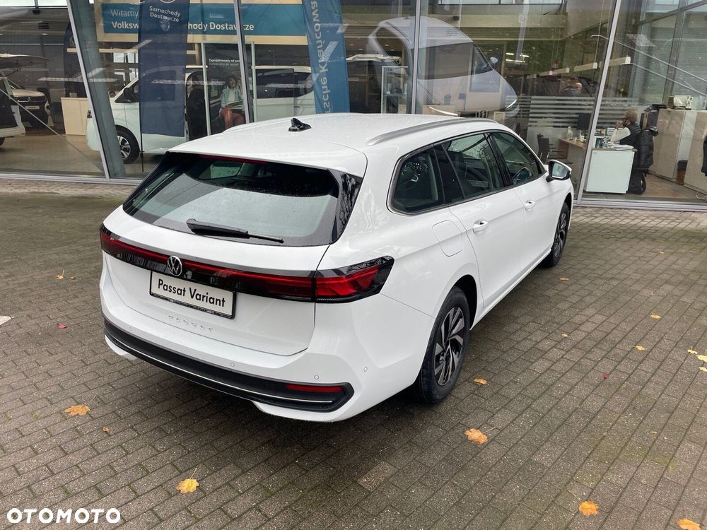 Volkswagen Passat - 8
